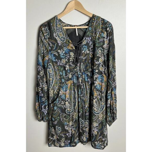 Free People Rain Or Shine Paisley Boho Tunic Dress with Pockets Size Medium Wm’s - Picture 1 of 7